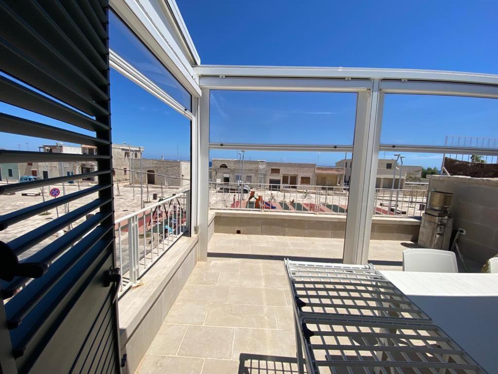 Casa Vacanze Illiria A Roca Vecchia Vicinissima Al Mare Kültér fotó